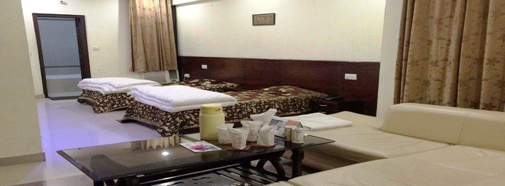 2073/Hotel Santosh - Pilibhit 06.jpg